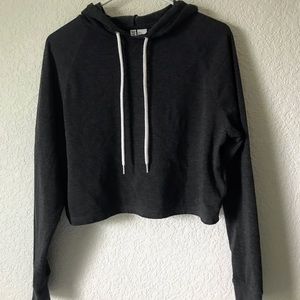 Small H&M Cropped Hoodie